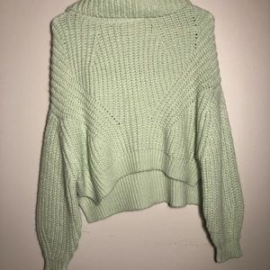 Small soft sweater green